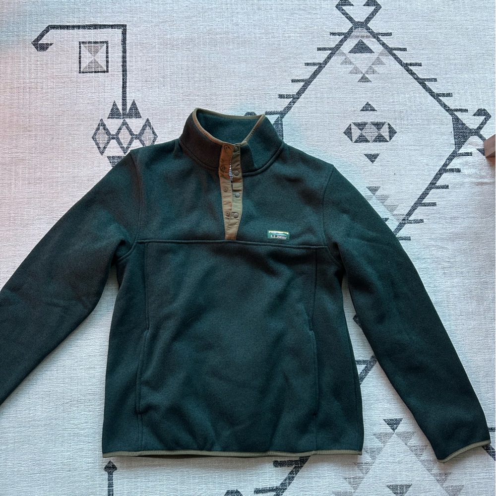 LL Bean - Men’s Pullover Sweater Fleece - M - Dark Hunter color - new w/o tags